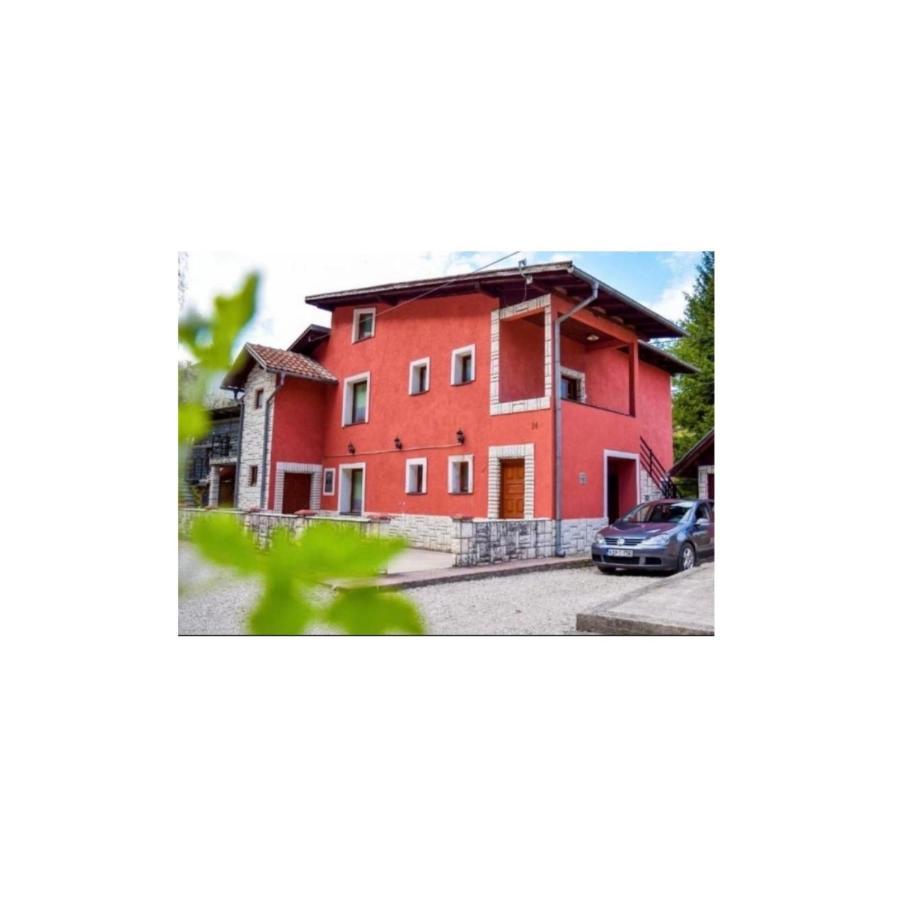 Apart Cobras Jajce Exterior photo
