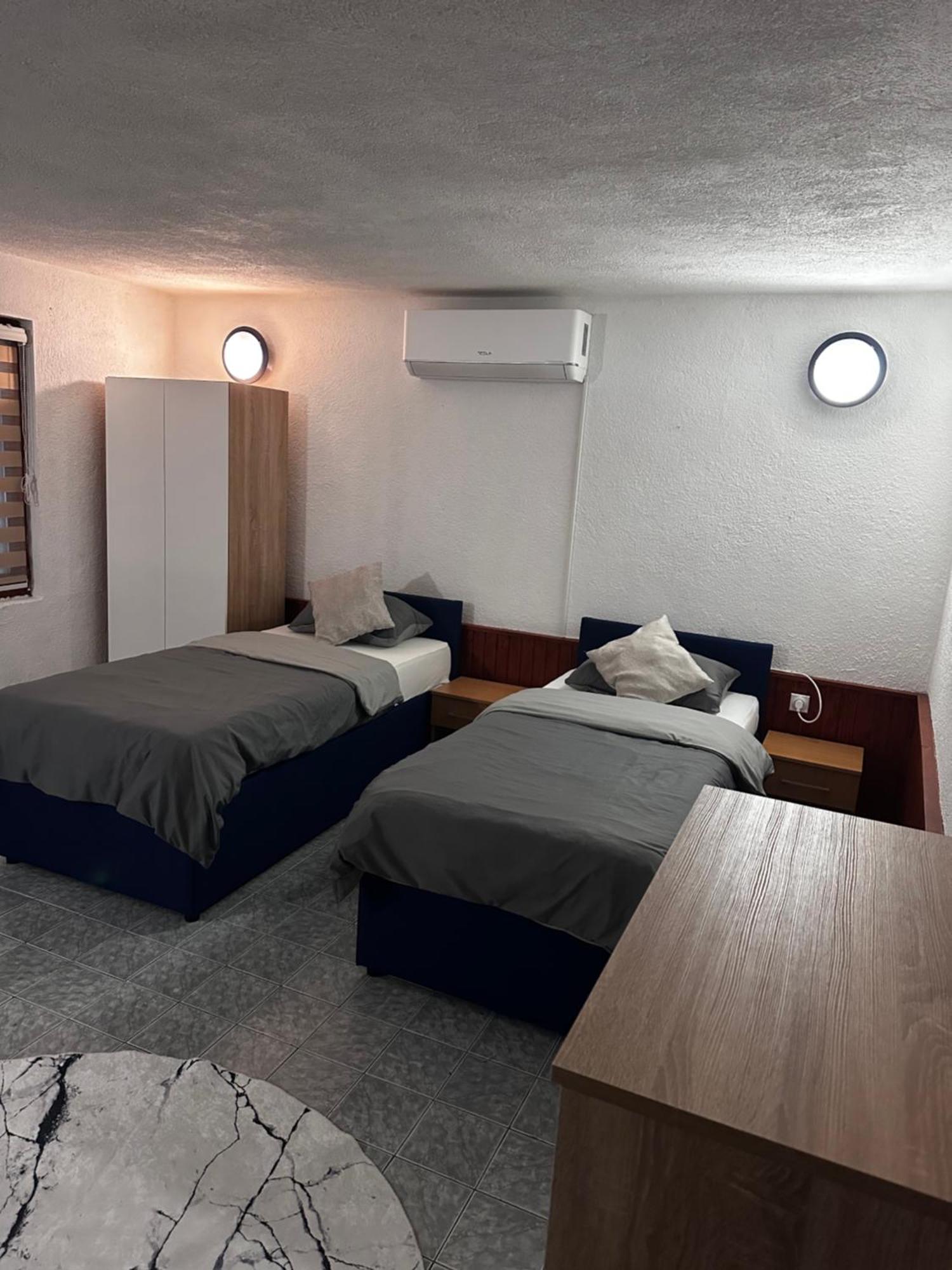Apart Cobras Jajce Exterior photo