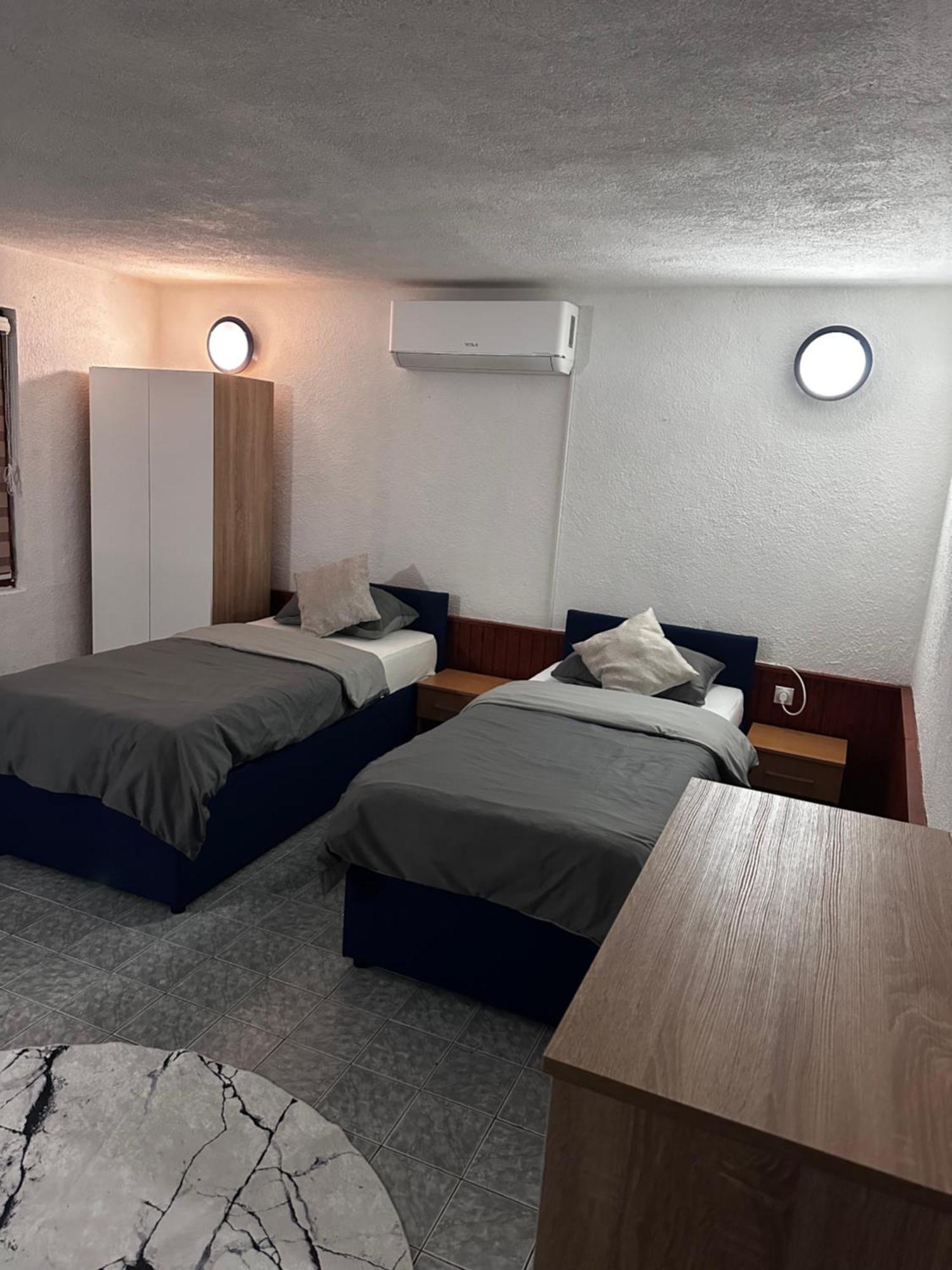 Apart Cobras Jajce Exterior photo
